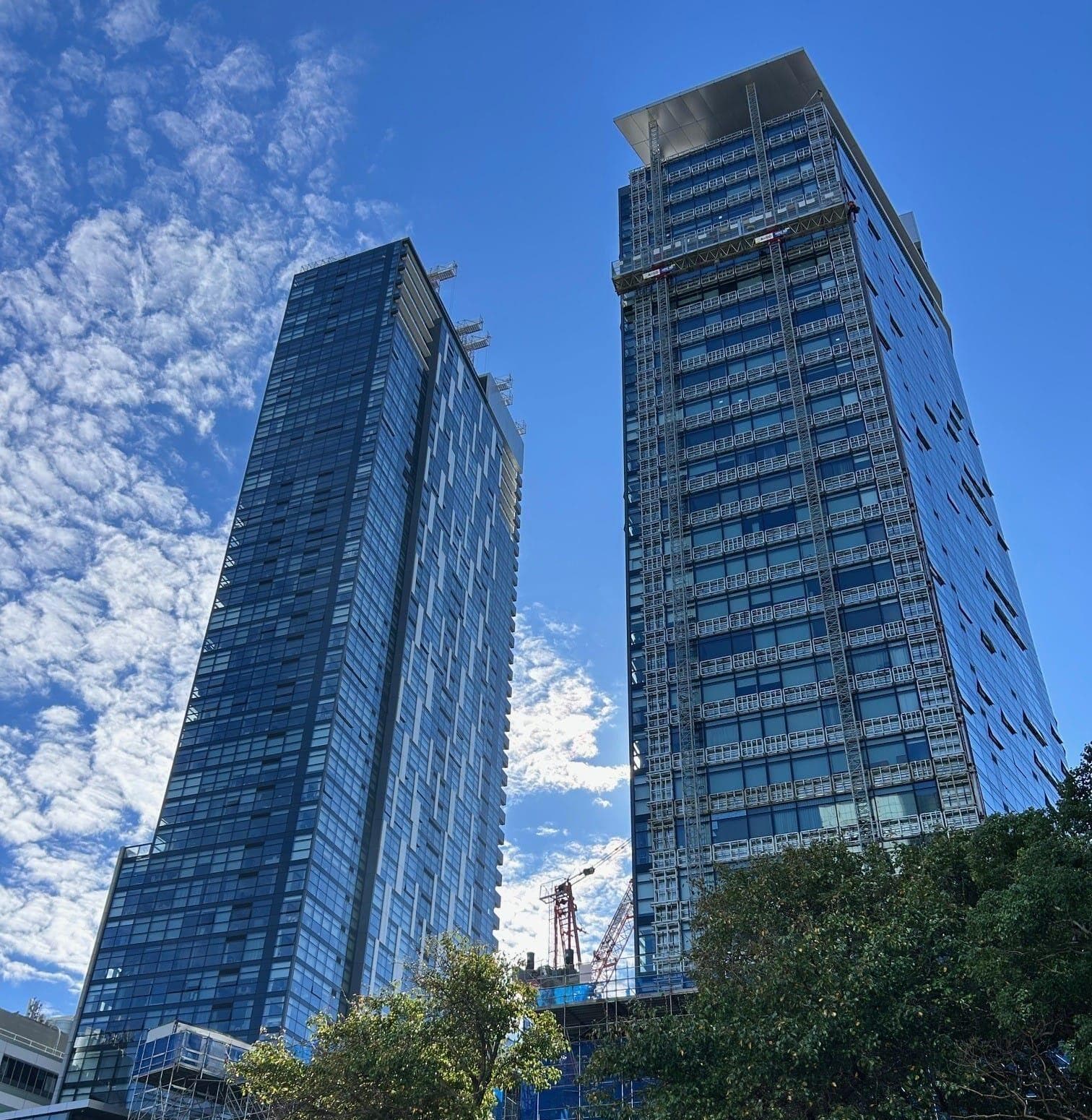 Close-up of ALPOLIC™ NC/A1 non-combustible mineral core aluminium façade panels