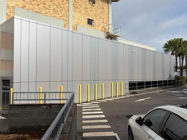 Champagne Metallic and Silver Metallic ALPOLIC™ panels on the upgraded façade