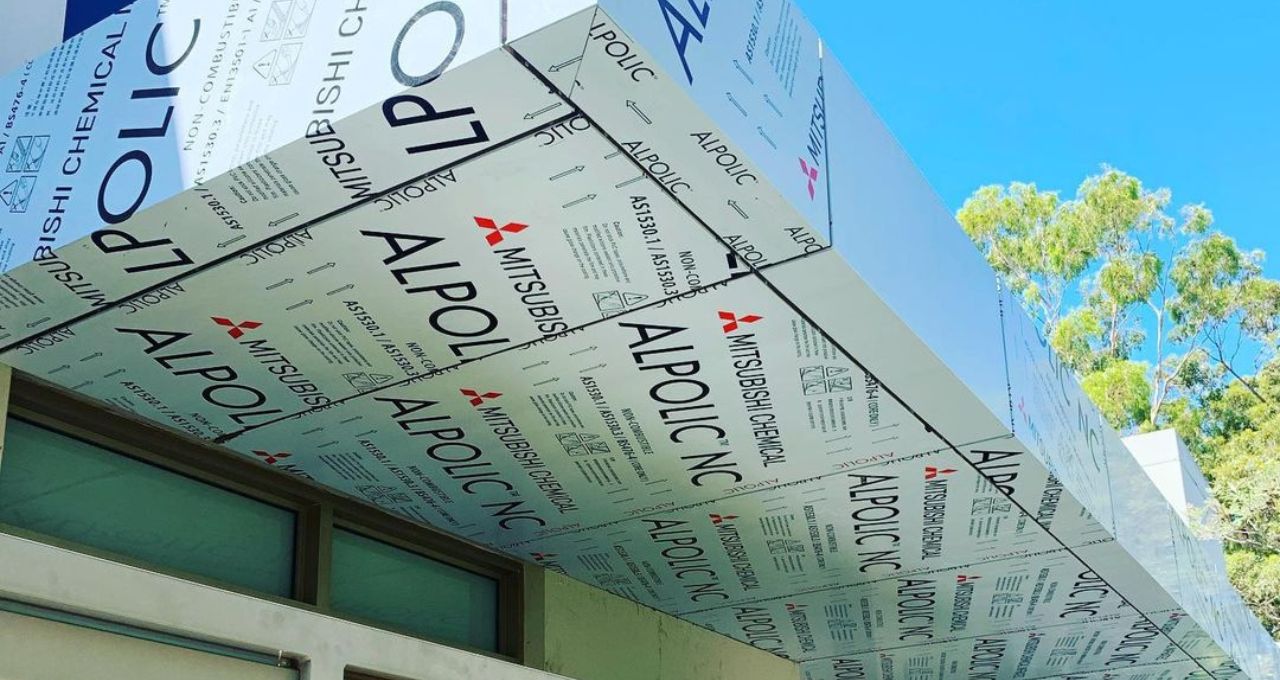 A STRATA MANAGER’S INTRODUCTION TO RECLADDING MULTI-RESIDENTIAL BUILDINGS