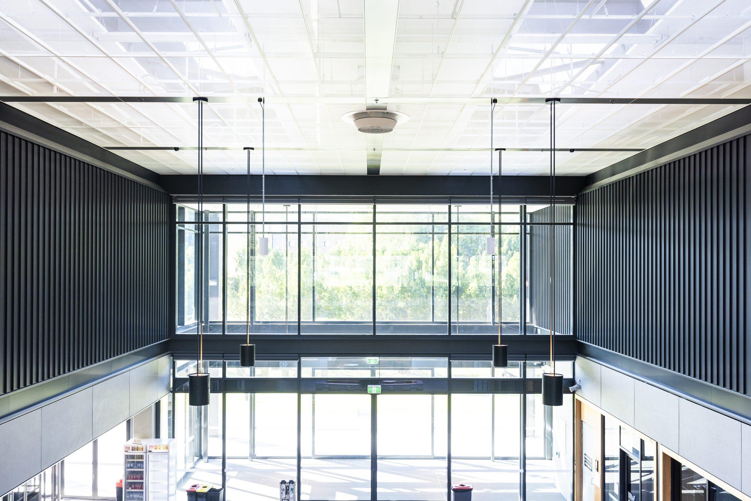 Kingswood TAFE, NSW – Modern educational building with aluminium finishes