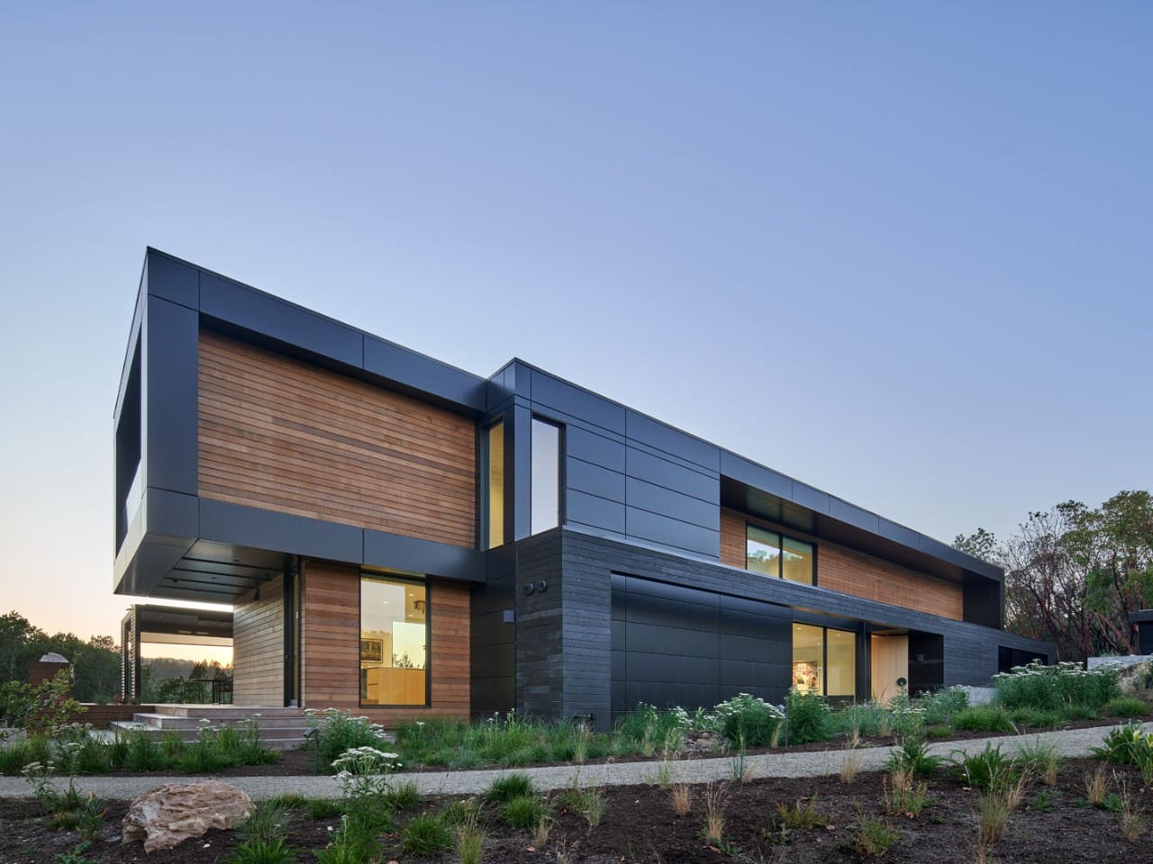 Modern Australian home with ALPOLIC™ aluminium composite cladding creating a sleek, minimalist residential façade